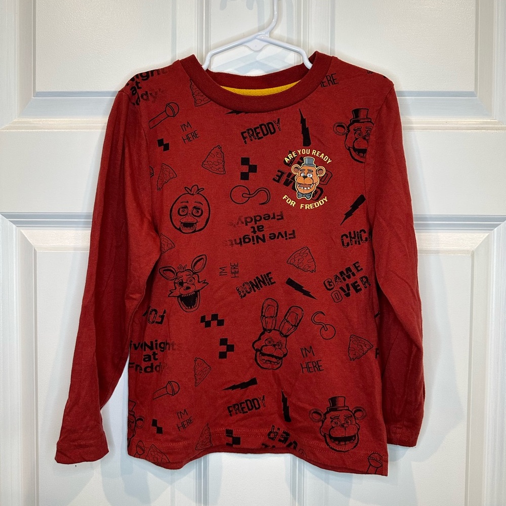 Five Nights At Freddys Long Sleeve Size‎ XS (4/5)
